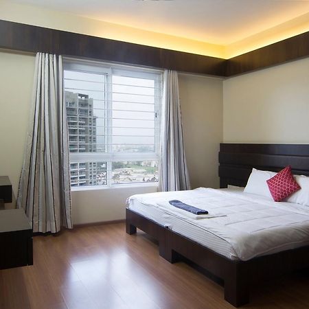 Amanora Park Town Bed & Breakfast Pune Ngoại thất bức ảnh